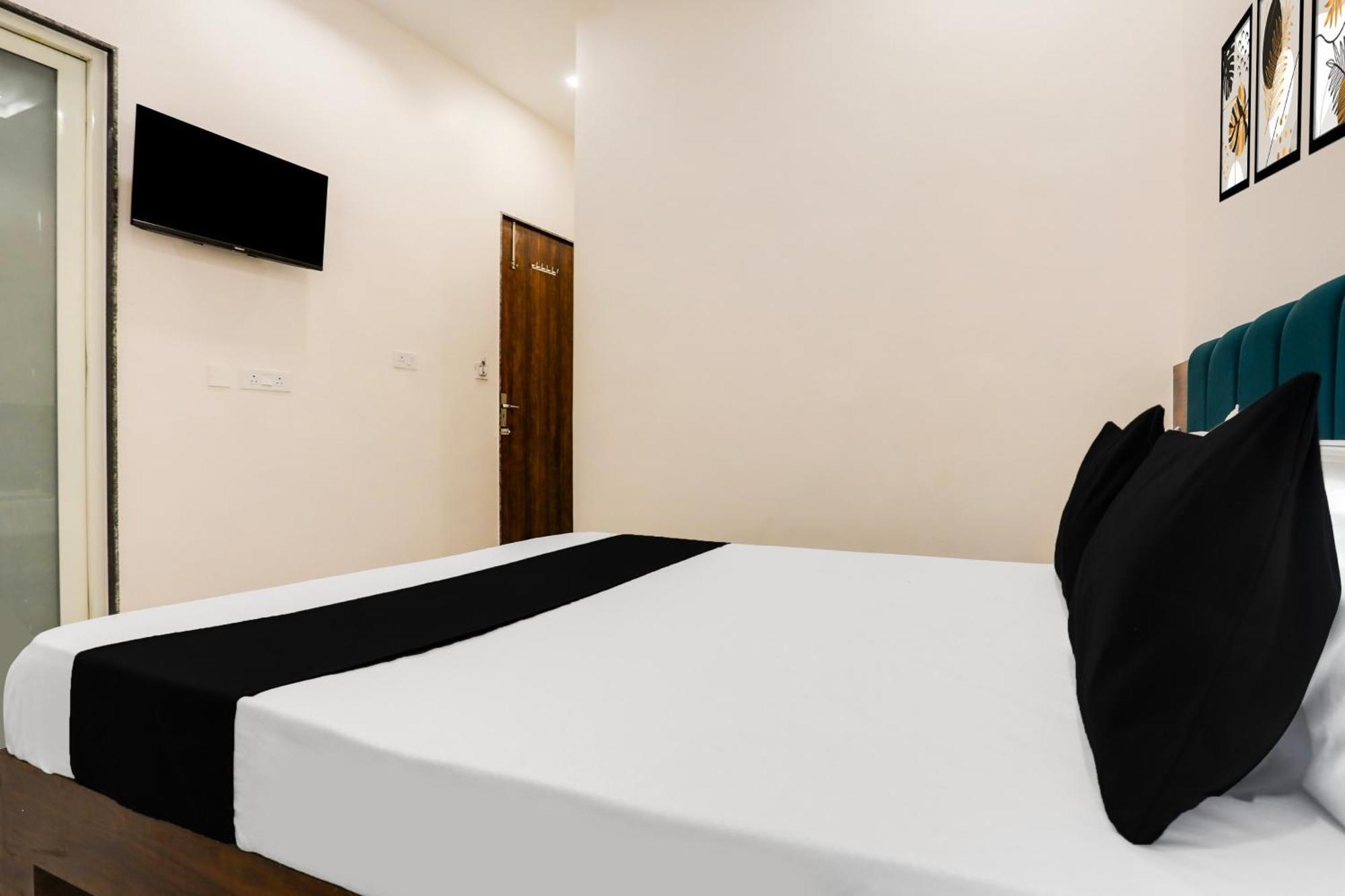 Super Hotel O Kota Near Railway Station Formerly Aagam Inn Tirath Екстер'єр фото