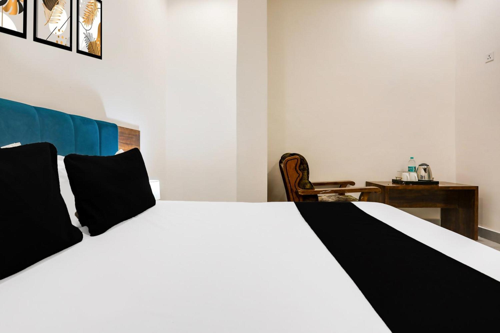 Super Hotel O Kota Near Railway Station Formerly Aagam Inn Tirath Екстер'єр фото